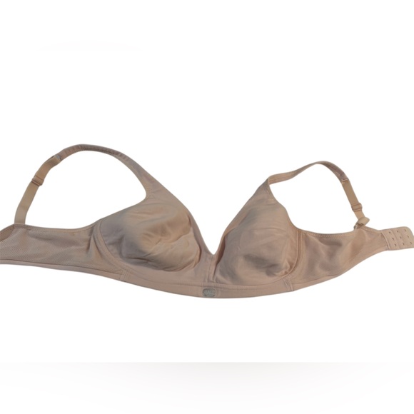 Bali style 3375 size 38C Downtime Cool Stretch Wire-free bra. NWOT - Picture 2 of 6